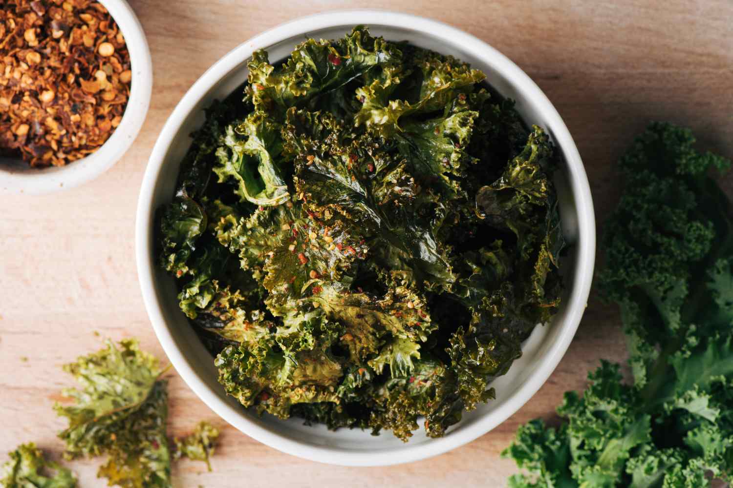 black cabbage chips