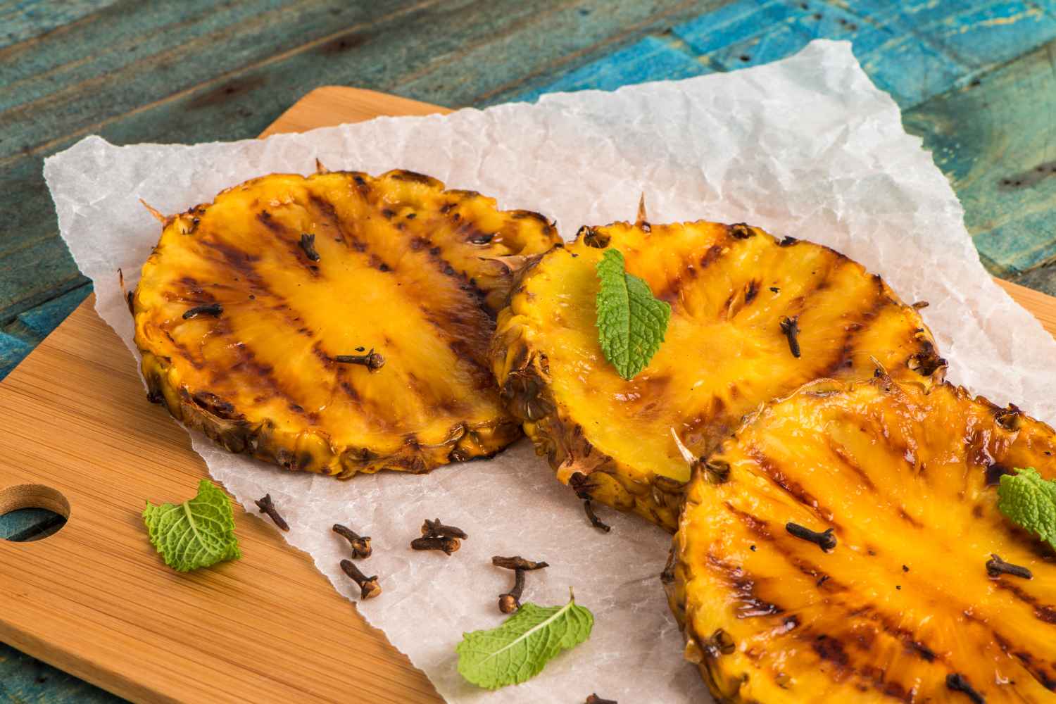 Grilled pineapple