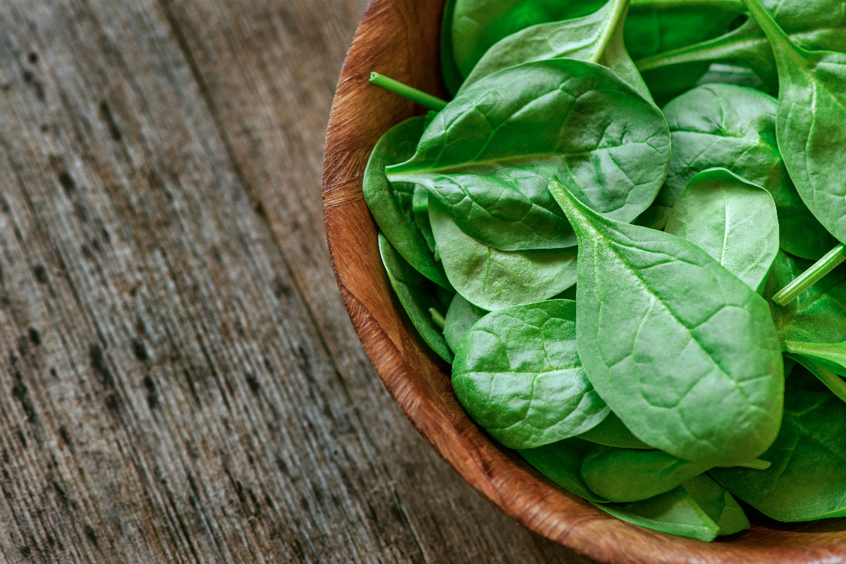 Spinach leaves
