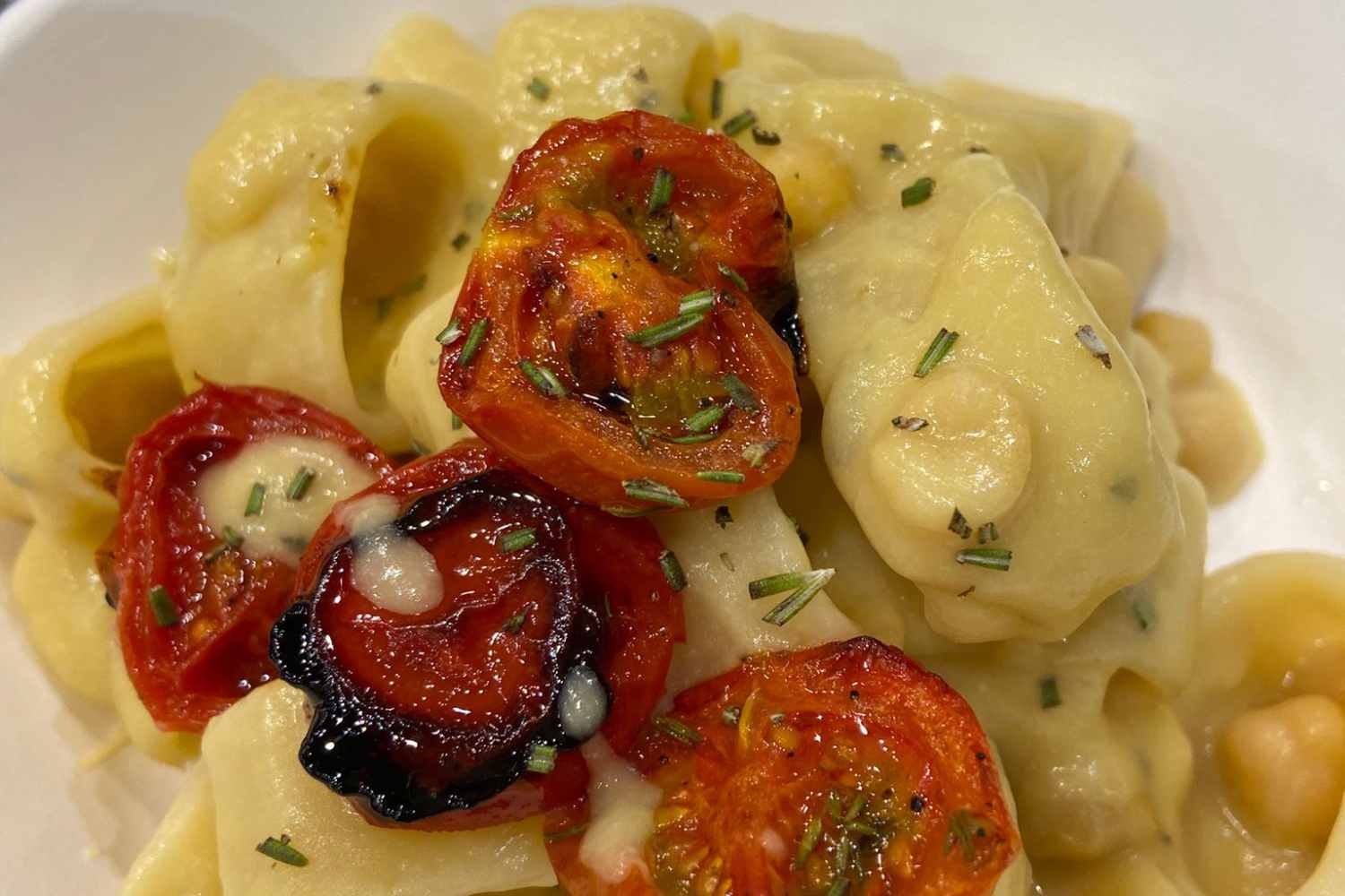 Calamarata of chickpeas and confit cherry tomatoes