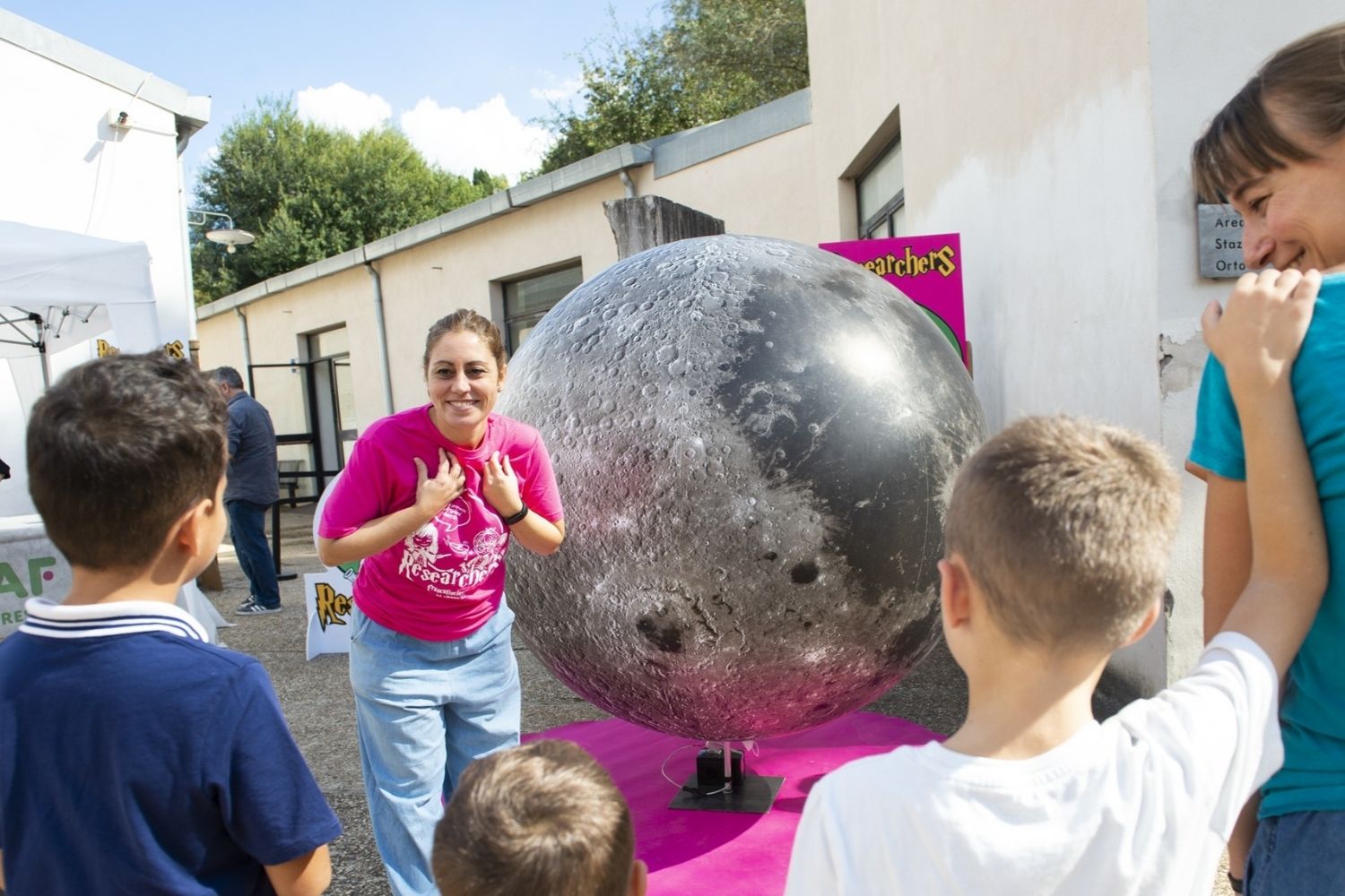 Become a scientist: the free events you can book for the 20th European night of researchers and researchers