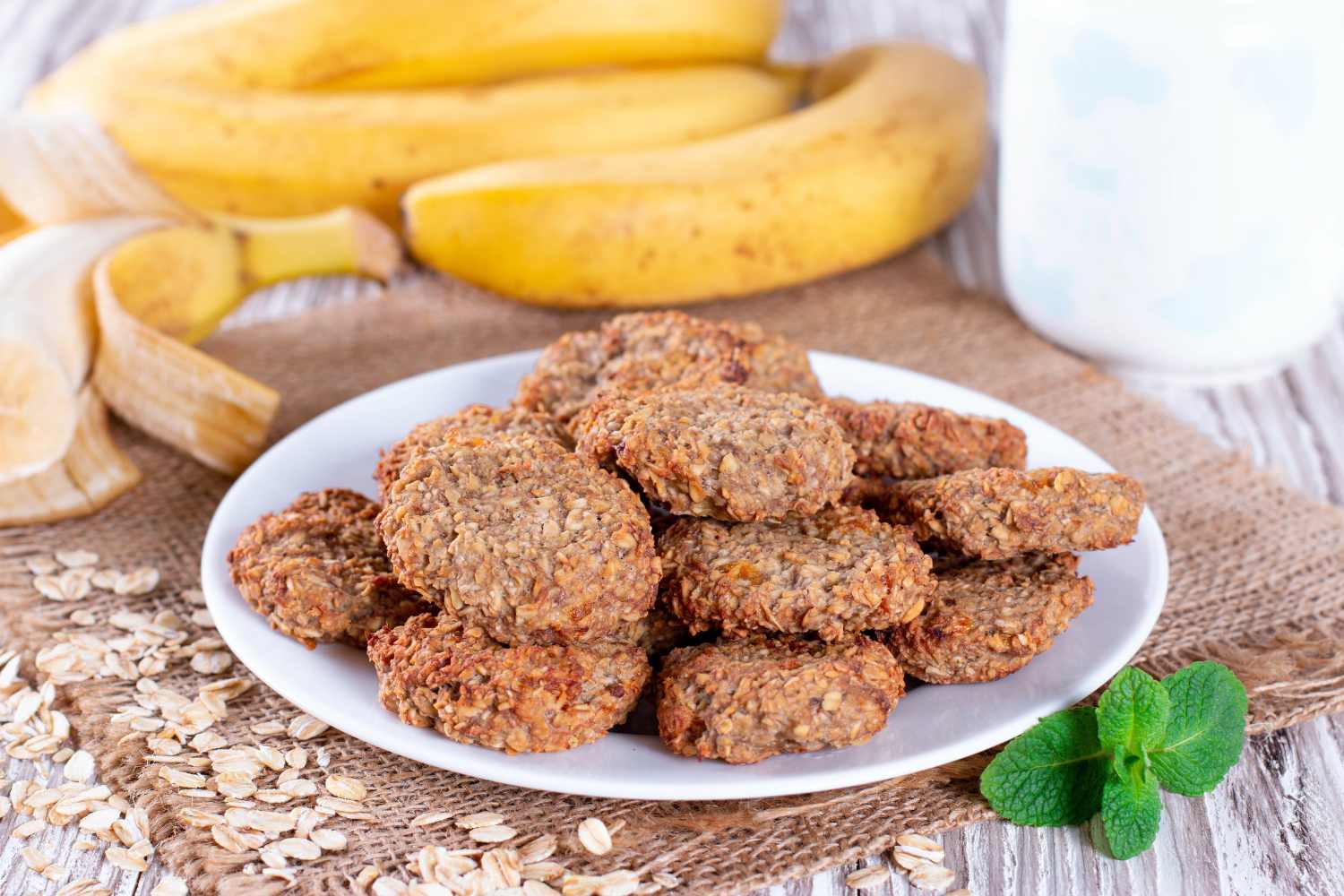 Oatmeal and banana biscuits