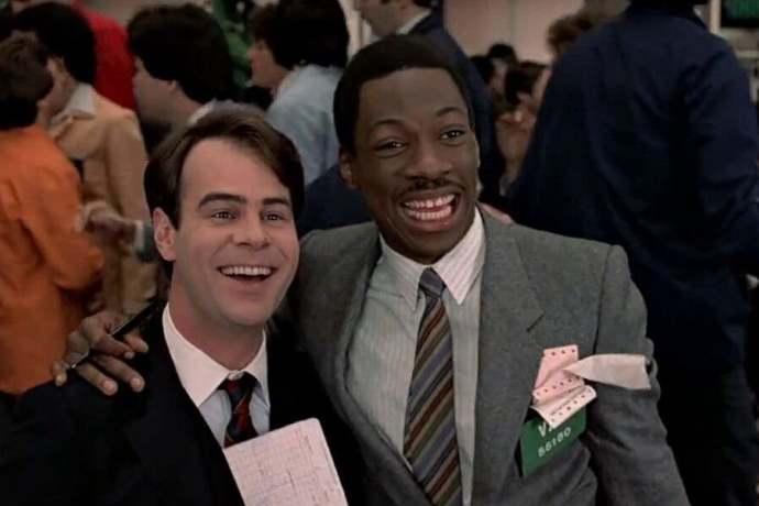 “An Armchair for Two”: where to see it on TV and streaming, and why it is much more than just a Christmas comedy