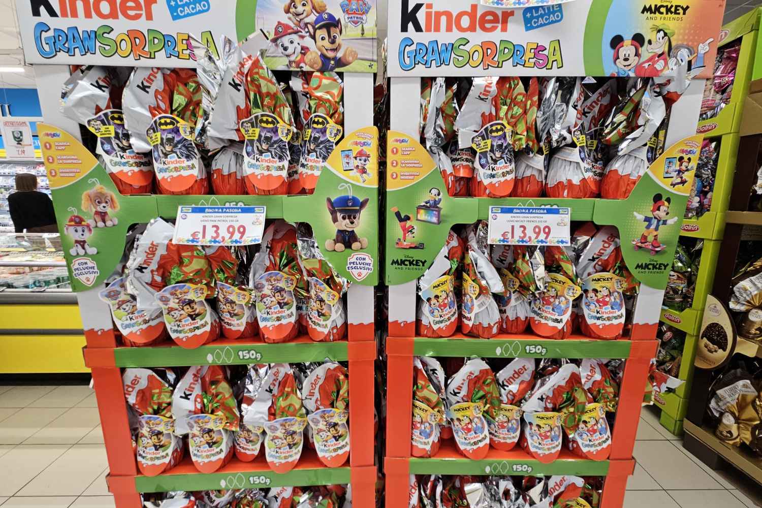 uova di pasqua kinder cover