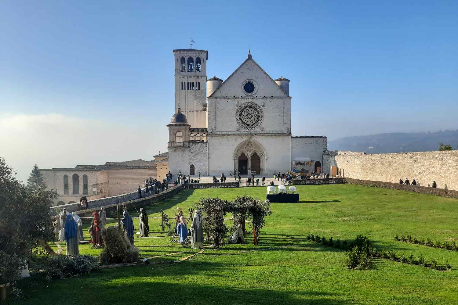 We went to Assisi, the spiritual heart of Umbria: what to see in one day to capture its essence (and get excited)
