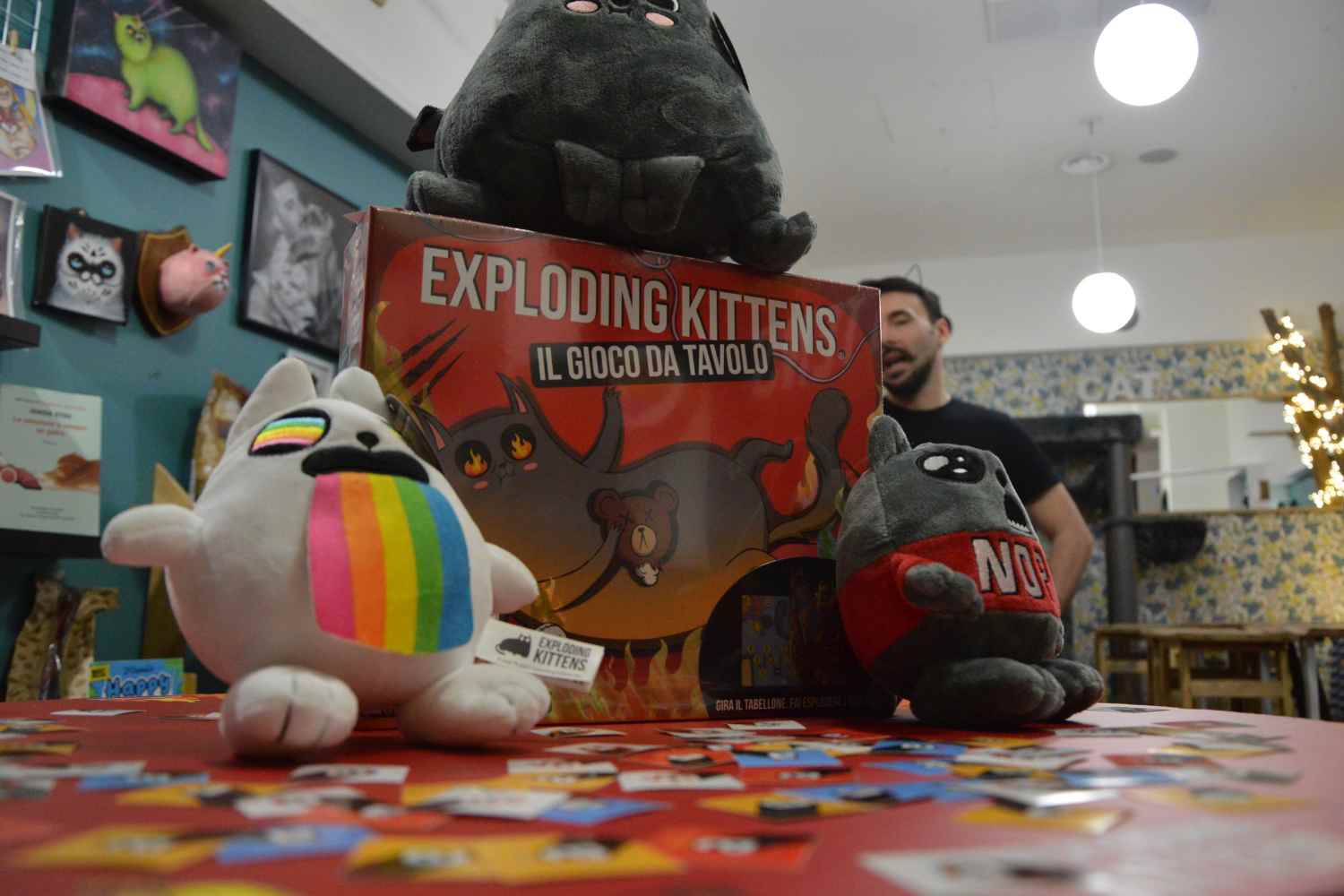 exploding kittens