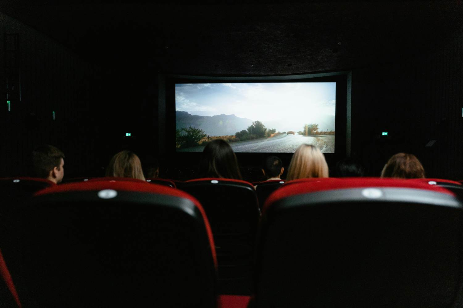 Mystery cinema