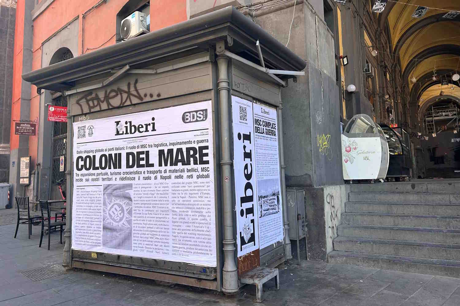 In Naples, abandoned newsstands come back to life: they become spaces of art and counter-information