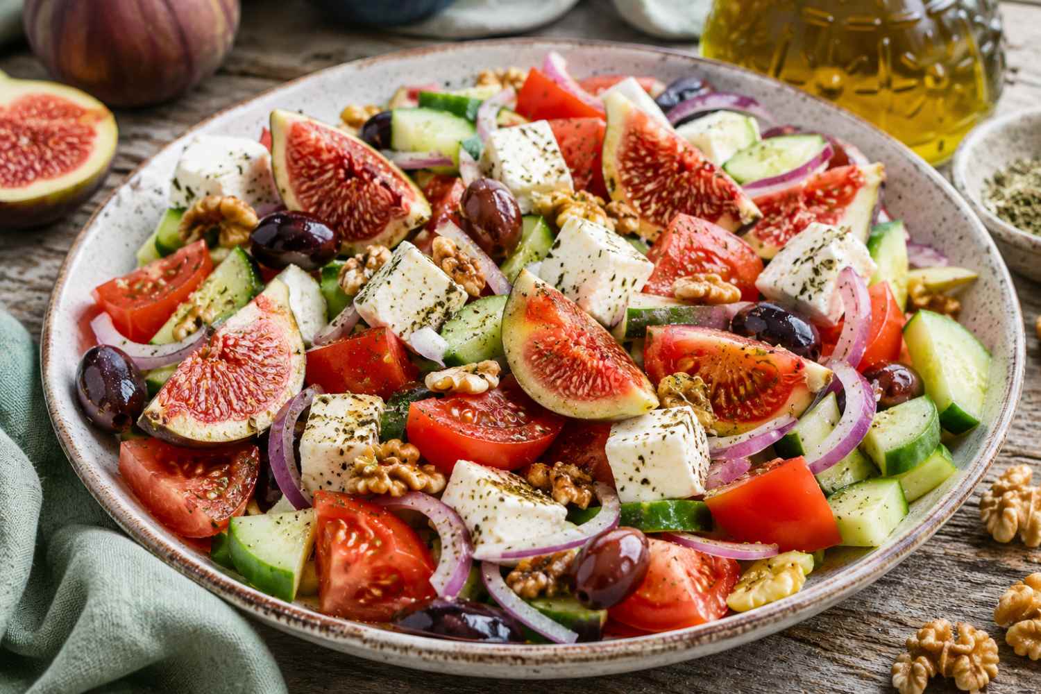 Greek fig salad
