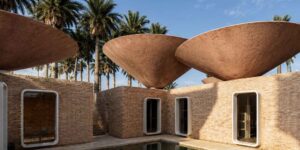 Rainwater as a natural air conditioner: the extraordinary concave roof that collects rain and cools buildings with dew