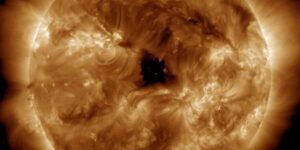 The Sun emitted a strange radio signal that refused to fade away for 19 days