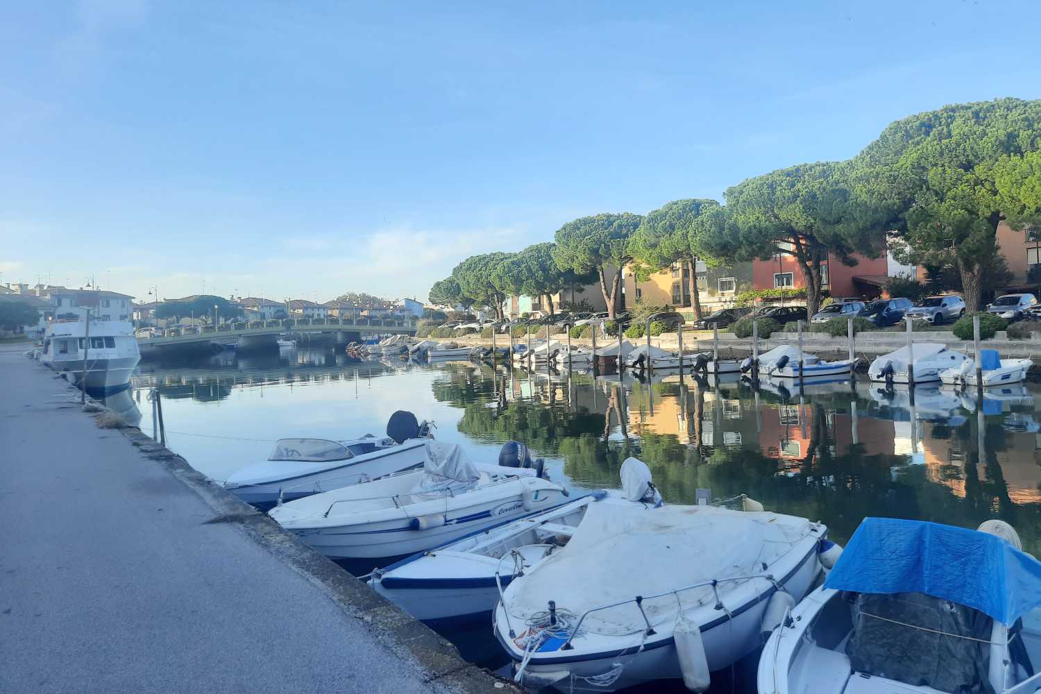 I'll take you with me to Grado to discover the Island of the Sun, between the canals of the lagoon and a medieval historic center