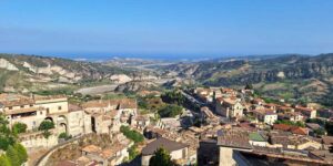 Our trip to Stilo, the most beautiful Byzantine village in Calabria overlooking the sea (which inspired the City of the Sun)
