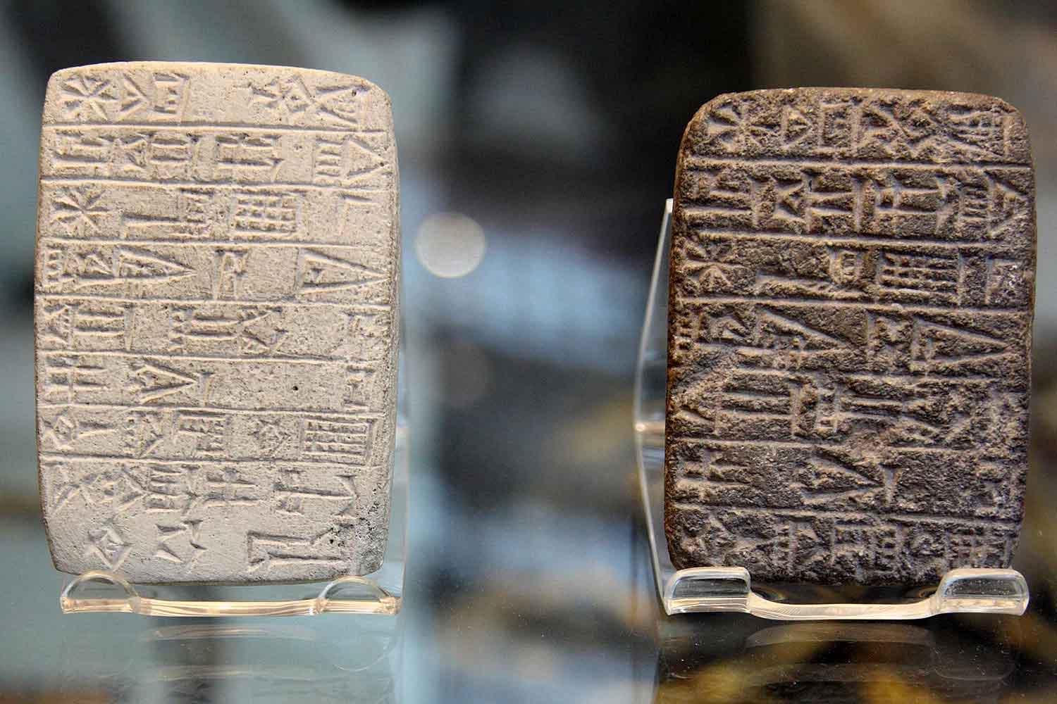 tavolette cuneiformi