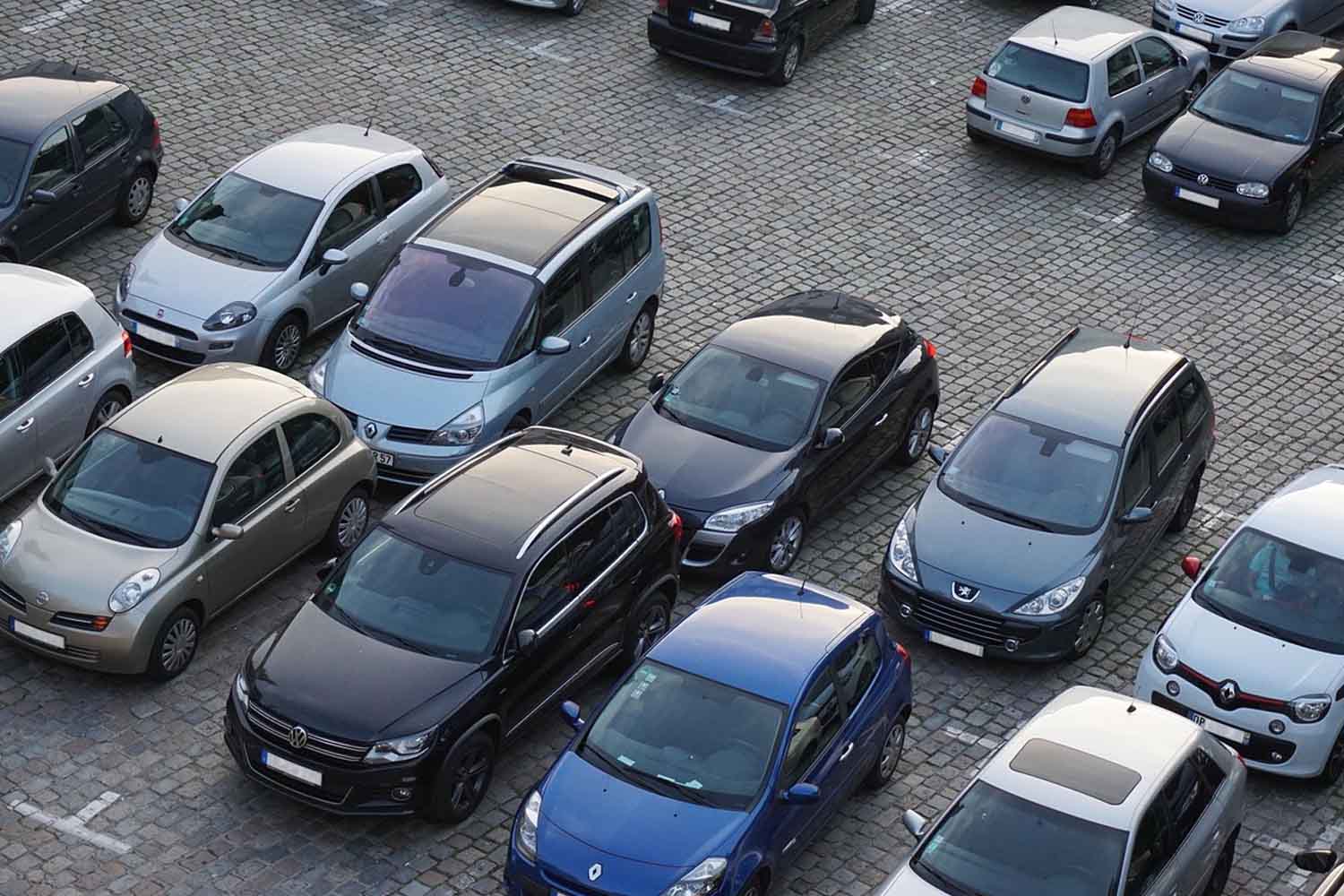 automobili