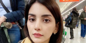 For 10 years her father made her live as a male to save her from the Taliban: the story of Nilofar, today a symbol of Afghan women’s rights