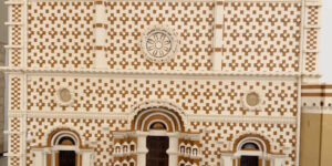 The Basilica of Collemaggio made entirely of Lego will soon be exhibited in L’Aquila