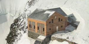 The highest refuge in Lombardy at 3600 meters was also closed due to the anomalous heat