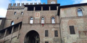 Weekend in the Piacenza hills? My itinerary in the most authentic medieval villages (which seem suspended in time)