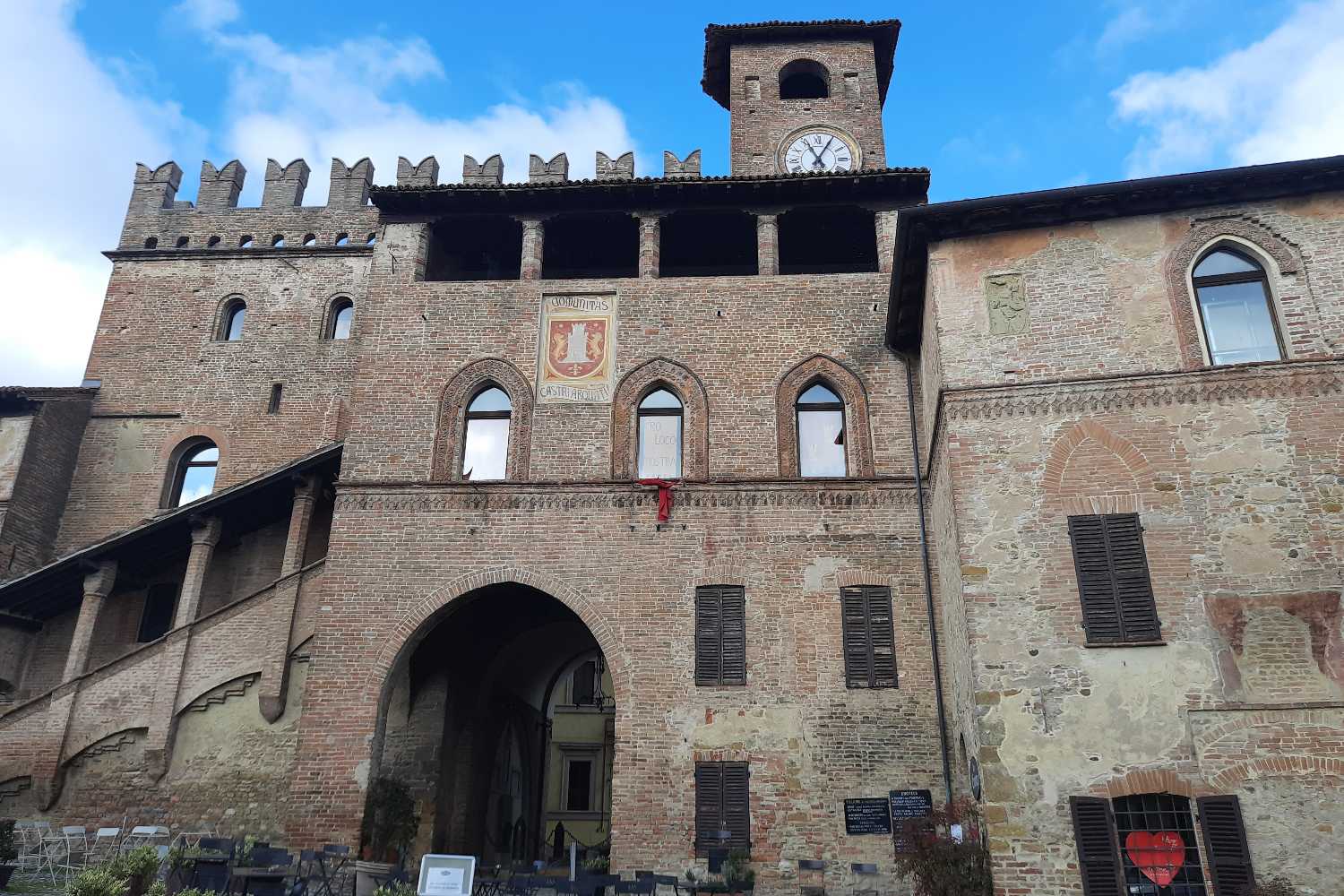 Weekend in the Piacenza hills? My itinerary in the most authentic medieval villages (which seem suspended in time)