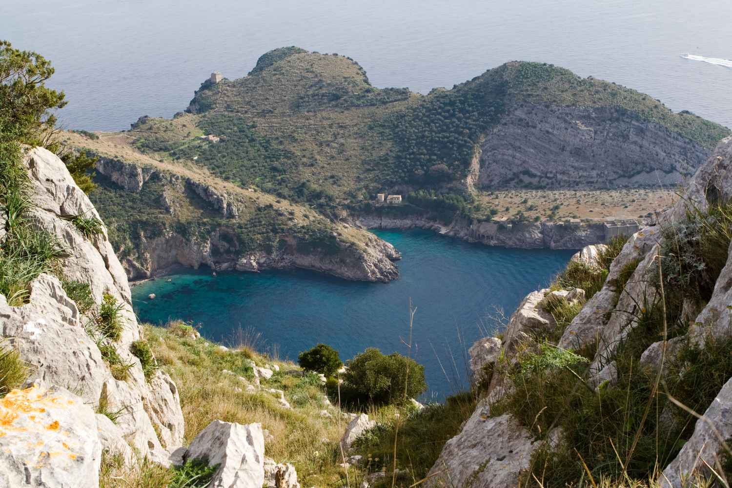 Ieranto bay
