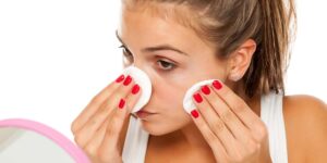 Facial cleansing milk: these are the two worst products you can buy at the supermarket (and one you would never expect)
