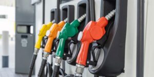 The price of diesel fuel is flying, it could reach the threshold of 3 euros per liter on the motorway, the Codacons alarm