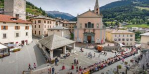 Everything is ready for the longest pizzoccherata in Italy in Bormio: the most awaited food and wine festival in Valtellina is back