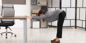 I am an orthopedic surgeon and I will explain to you what I do every day to keep my back in shape