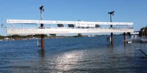 River Cleaning: a 25 meter barrier has been installed on the Po that stops plastic and waste before they reach the sea