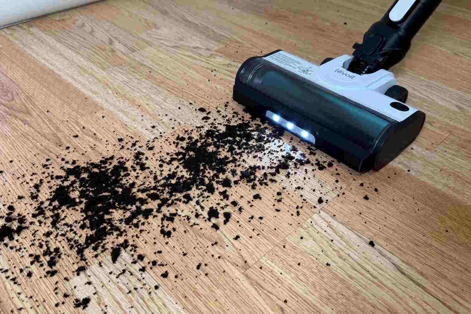 cordless vacuum cleaner cleans_Levoit