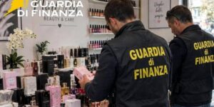 Dangerous cosmetics and counterfeit perfumes (passed off as Chanel, Hermès, other well-known brands): huge seizure by the Financial Police
