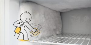 Ice in the freezer, how to defrost it without spoiling frozen foods