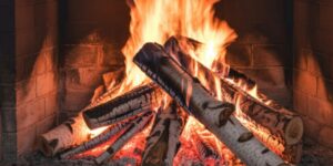 If you use stoves and fireplaces, you risk up to 5000 euros in fines in this Region: the new rules to know