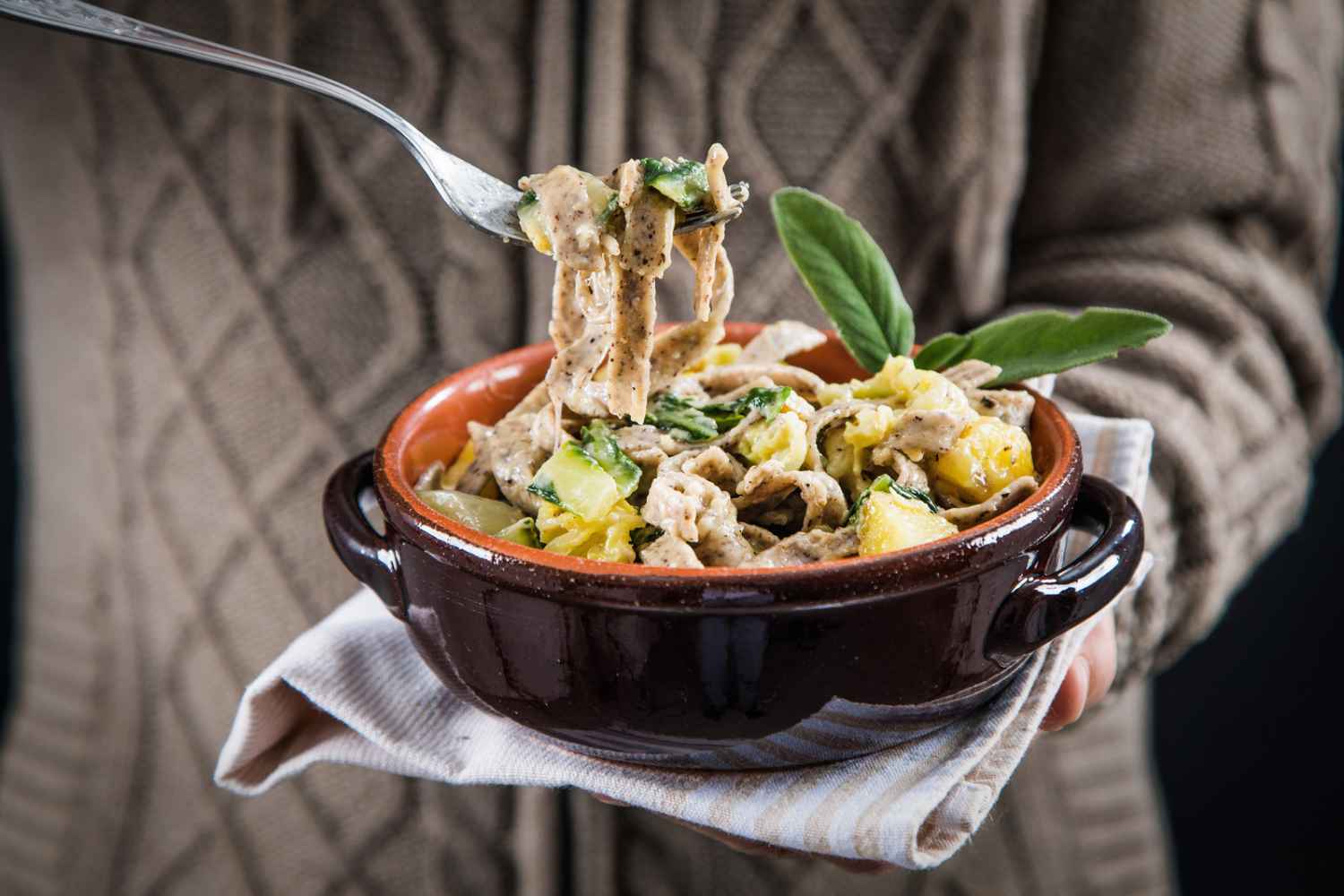 Pizzoccheri with cabbage, potatoes and cheese: how to prepare the great Valtellina classic