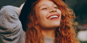 The 5 habits of happiness that can help us live better (and even longer)