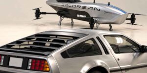 The DeLorean takes flight 40 years after Back to the Future: it will race through the skies with Airspeeder