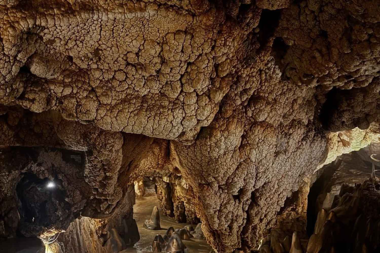 grotta giusti